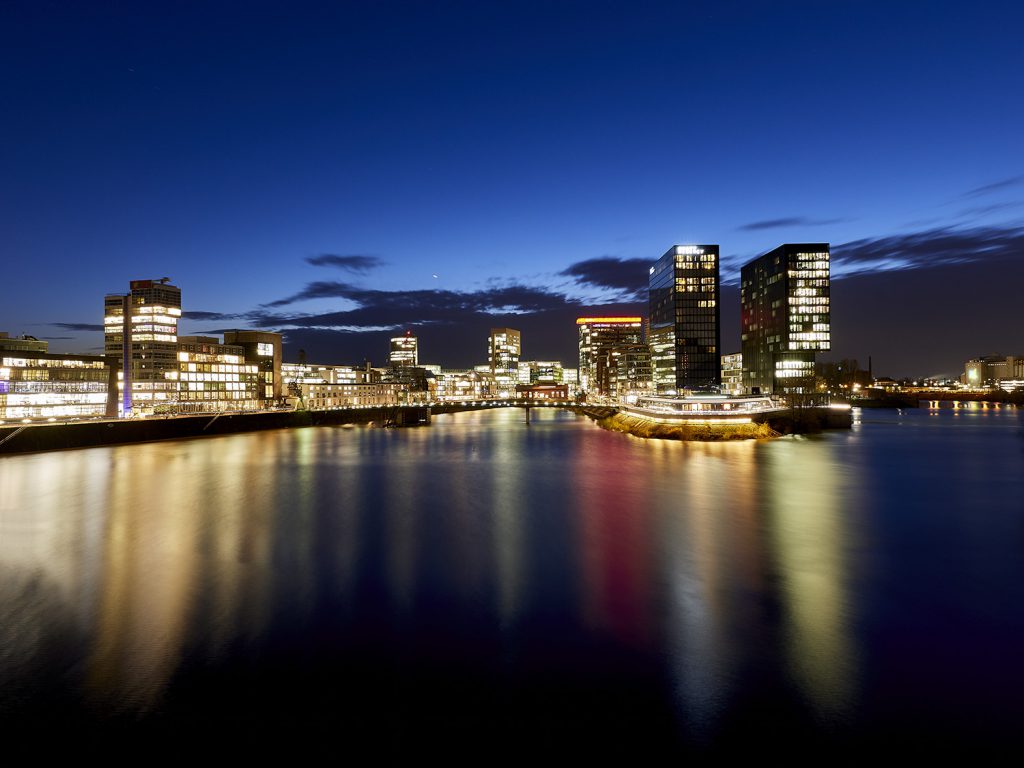 School of LUMIX Workshop im Düsseldorfer Medienhafen